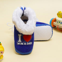 6 To 12 Months I Love Mom and Dad Print Velvet Booties