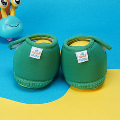 6 To 12 Months Baby Boys & Baby Girls Cute Soft Cotton Pre-Walker Sports Booties (Green,Yellow)-BT4437
