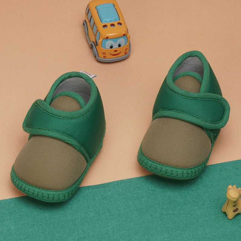 6 To 12 Months Baby Boys & Baby Girls Cute Soft Cotton Pre-Walker Sports Booties (Green)-BT4467