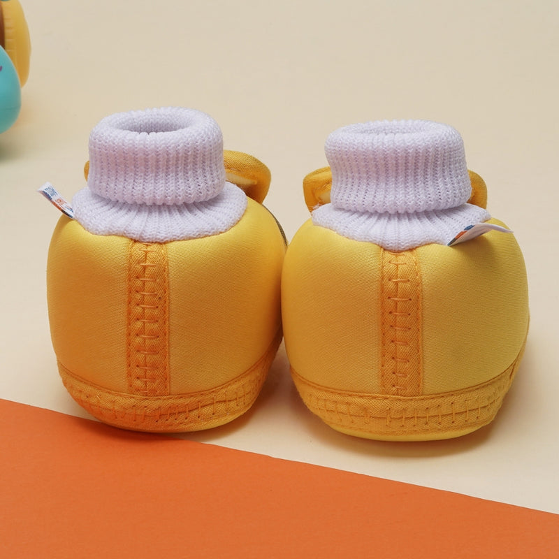 6 To 12 Months Baby Boys & Baby Girls Cute Soft Cotton Pre-Walker Rabbit Face Booties (Yellow)