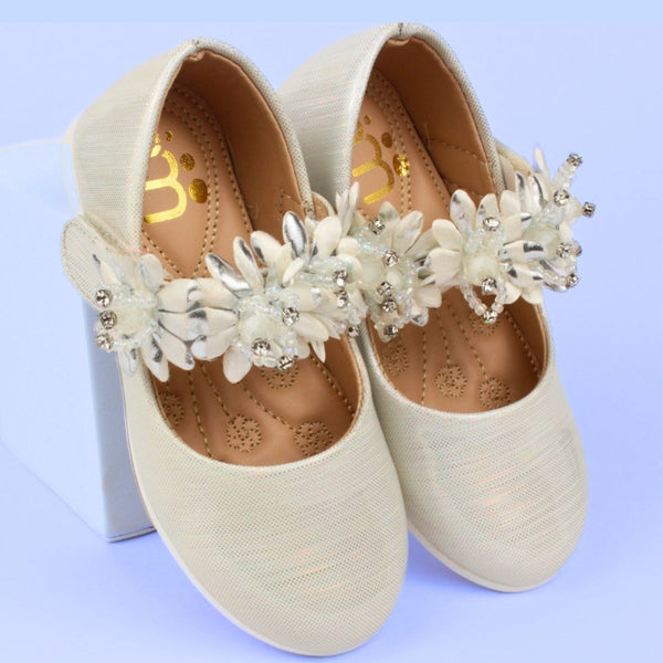 Sandal
