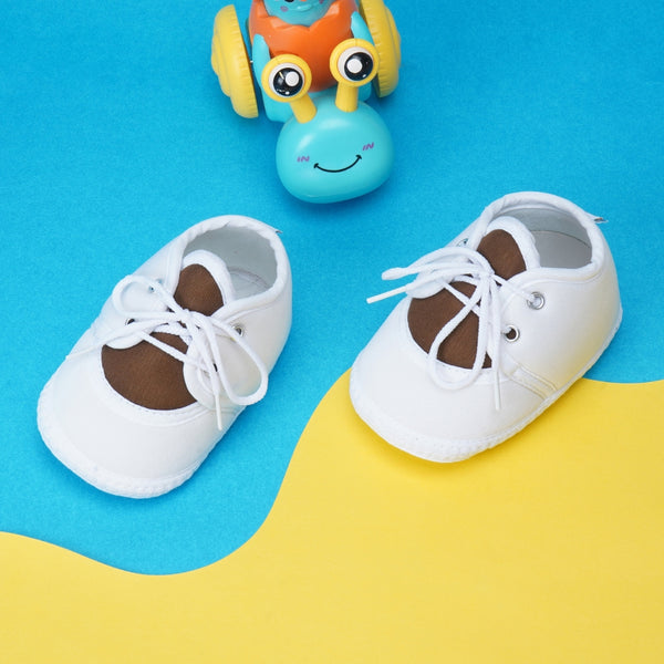 6 To 12 Months Baby Boys & Baby Girls Cute Soft Cotton Pre-Walker Lace Booties (White,Brown)-BT4432