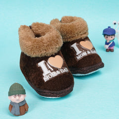 6 To 12 Months I Love Mom and Dad Print Velvet Booties