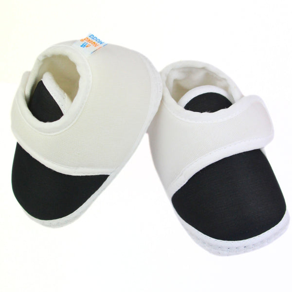 6 To 12 Months Baby Boys & Girls Cute Soft Cotton Velcro Shoes Booties (White, Black)-BT2246