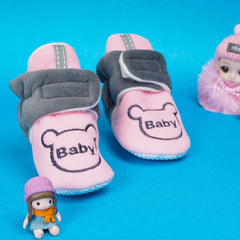 Baby Boys & Girls 6 To 12 Months Skin Friendly Animal Printed Velvet Velcro Booties