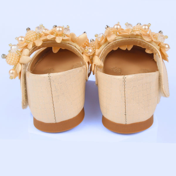 Neska Moda Girls Synthetic Leather Velcro Ballerinas/Belly Sandal (Gold)