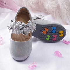 Neska Moda Girls Synthetic Leather Velcro Ballerinas/Belly Sandal (Grey)