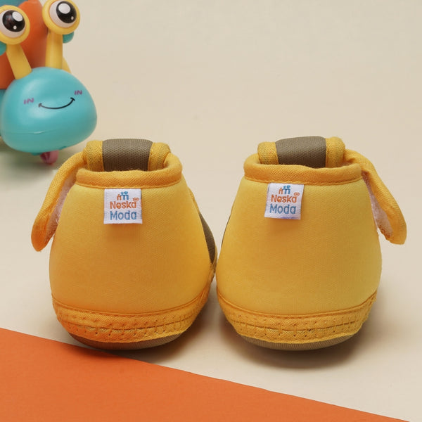 6 To 12 Months Baby Girls & Baby Boys Soft Cotton Cute Butterfly Booties (Green,Yellow)
