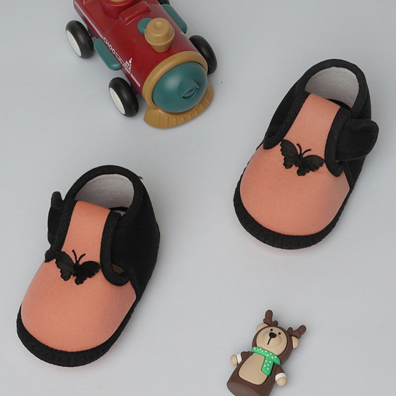 6 To 12 Months Baby Girls & Baby Boys Soft Cotton Cute Butterfly Booties (Peach,Black)