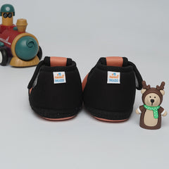 6 To 12 Months Baby Girls & Baby Boys Soft Cotton Cute Butterfly Booties (Peach,Black)