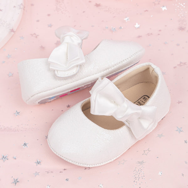 6 To 12 Months Newborn Baby Girls Belly Shoe Partywear Anti-Slip Sandal Booties (White)-BT4551