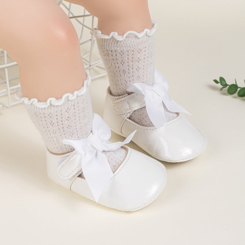 6 To 12 Months Newborn Baby Girls Belly Shoe Partywear Anti-Slip Sandal Booties (White)-BT4567