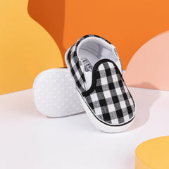 6 to 12 Months Baby Boys & Girls Cotton Anti-Slip Sneaker Shoes,Infant Slip On Booties (Black)-BT4602