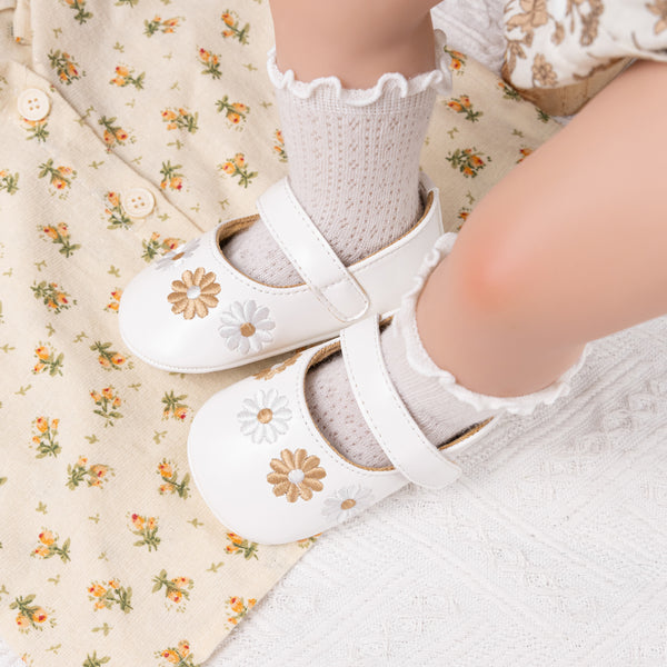 6 To 12 Months Newborn Baby Girls Belly Shoe Partywear Floral Anti-Slip Sandal Booties (White)-BT4626