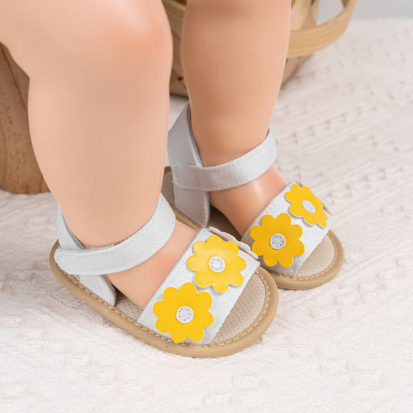 6 to 12 Months Baby Girls Anti-Slip Floral Design Hook & Loop Sandal (White)-BT4668