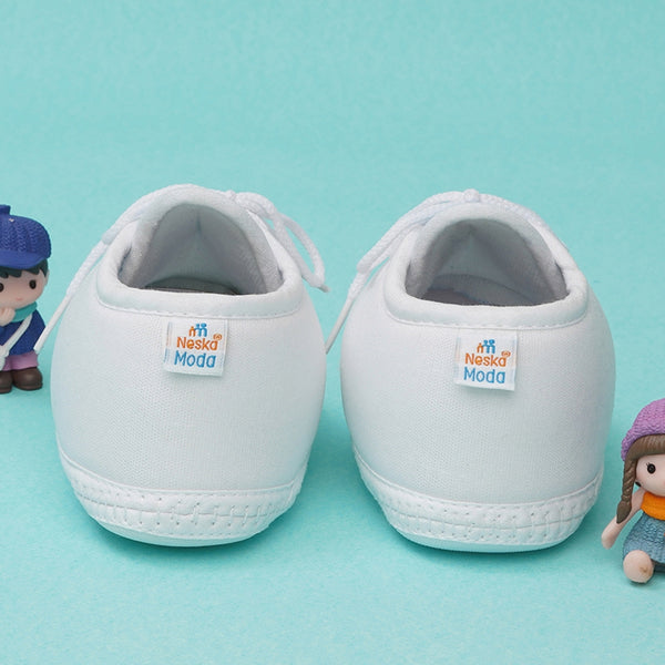 6 To 12 Months Baby Boys & Baby Girls Cute Soft Cotton Pre-Walker Lace Booties (White,Blue)