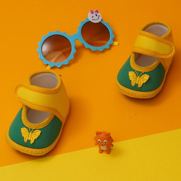 6 To 12 Months Baby Girls Soft Cotton Cute Butterfly Booties (Yellow,Green)