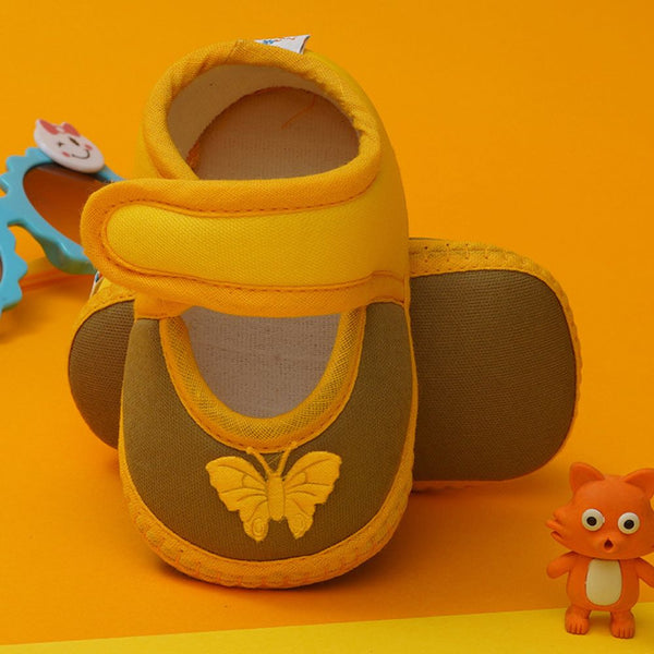 6 To 12 Months Baby Girls Soft Cotton Cute Butterfly Booties (Yellow,Mehendi)