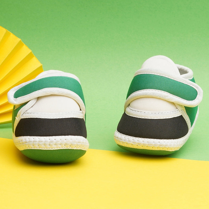 6 To 12 Months Pack Of 1 Baby Boys & Baby Girls Cotton Booties (White,Green,Black)-BT4755