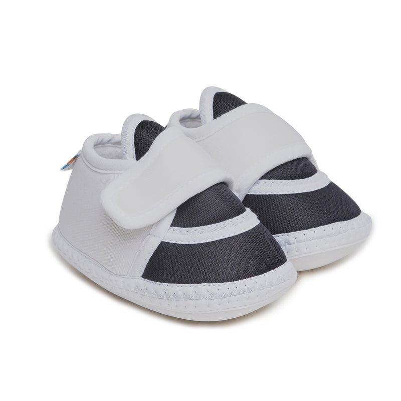 6 To 12 Months Pack Of 1 Baby Boys & Baby Girls Cotton Booties (White,Black)-BT4764