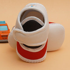 6 To 12 Months Pack Of 1 Baby Boys & Baby Girls Cotton Booties (White,Black,Red)-BT4765
