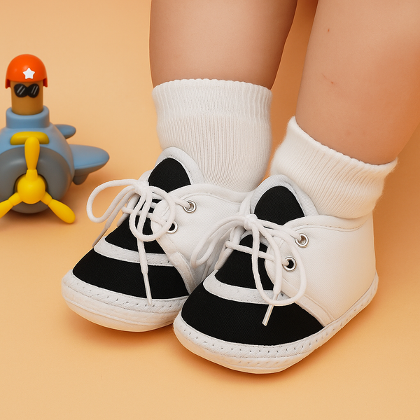 6 To 12 Months Pack Of 1 Baby Boys & Baby Girls Cotton Booties (White,Black)-BT4766