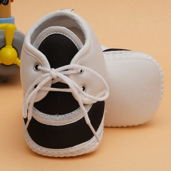 6 To 12 Months Pack Of 1 Baby Boys & Baby Girls Cotton Booties (White,Black)-BT4766