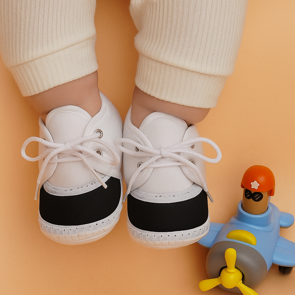 6 To 12 Months Pack Of 1 Baby Boys & Baby Girls Cotton Booties (White,Black)-BT4777