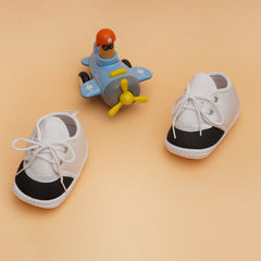 6 To 12 Months Pack Of 1 Baby Boys & Baby Girls Cotton Booties (White,Black)-BT4777