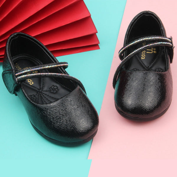 Synthetic Leather Ballerinas/Belly Sandal/Booties for Girls (Black)-BT4840