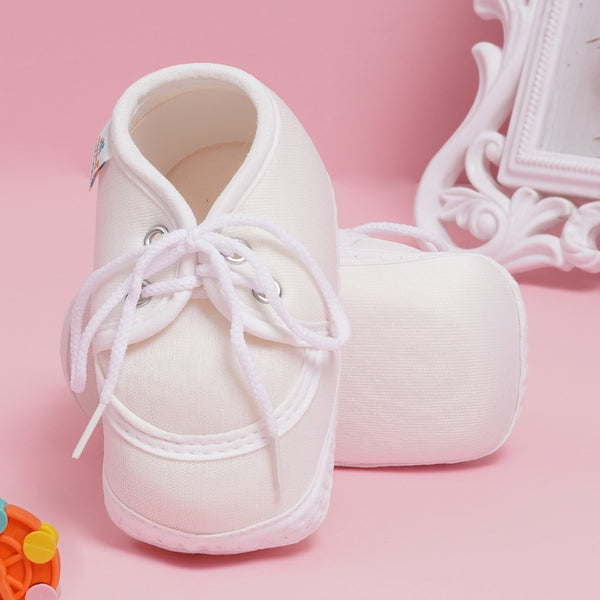 0 To 6 Months Pack Of 1 Baby Boys & Baby Girls Cotton Kids Shoe/Booties (White)-BT4885