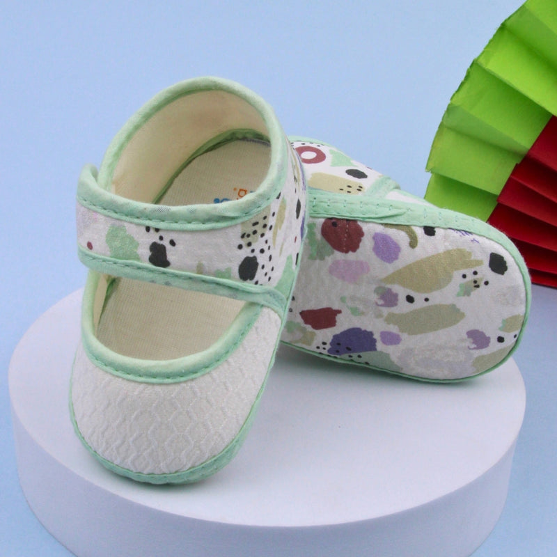 6 To 12 Months Pack Of 1 Baby Girls Cotton Belly Sandal (Green,White)-BT4917