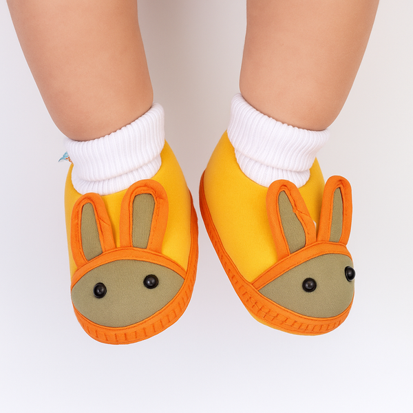 6 To 12 Months Baby Boys & Baby Girls Slip-on Velvet Shoe/Booties (Grey,Black)-BT4930
