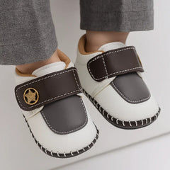 Baby Unisex Synthetic Colorblock Velcro Booties (Brown,White)-BT5009