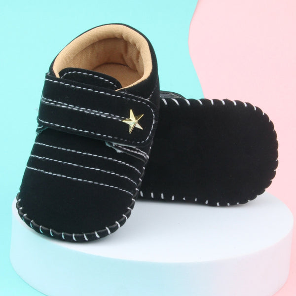 6 To 12 Months Baby Boys & Girls Velvet Star Booties (Black)-BT5019