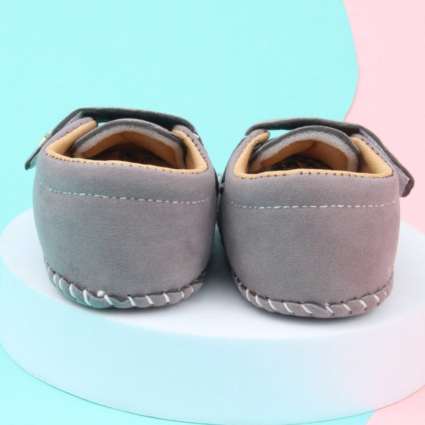 6 To 12 Months Baby Boys & Girls Velvet Star Booties (Grey)-BT5021