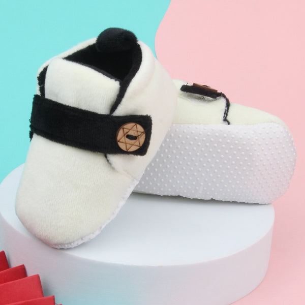 6 To 12 Months Baby Boys & Girls Side Button Booties (Off White,Black)-BT5023