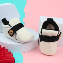 6 To 12 Months Baby Boys & Girls Side Button Booties (Off White,Black)-BT5023