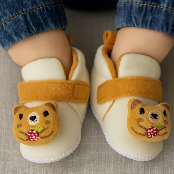 6 To 12 Months Baby Boys & Girls Animal Face Booties (Off White,Brown)-BT5026