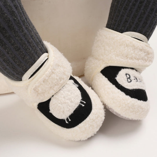 Baby Unisex Fur Animal Print Velcro Booties (Black,White)-BT5035