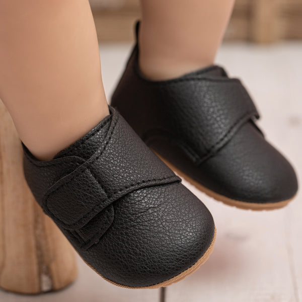 Baby Unisex Synthetic Velcro Booties (Brown)-BT5111