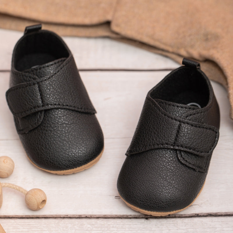 Baby Unisex Synthetic Velcro Booties (Brown)-BT5111
