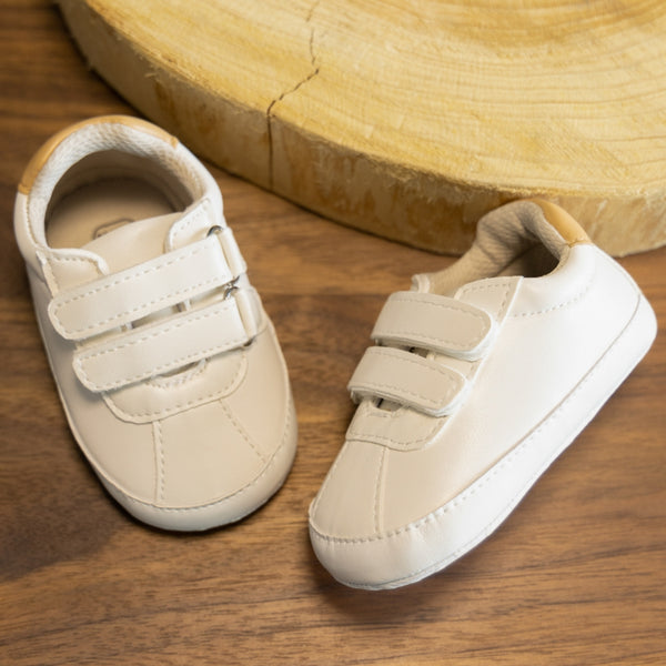 Baby Unisex Synthetic Velcro Booties (White)-BT5135