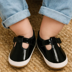 Baby Unisex Synthetic Velcro Booties (Black)-BT5140
