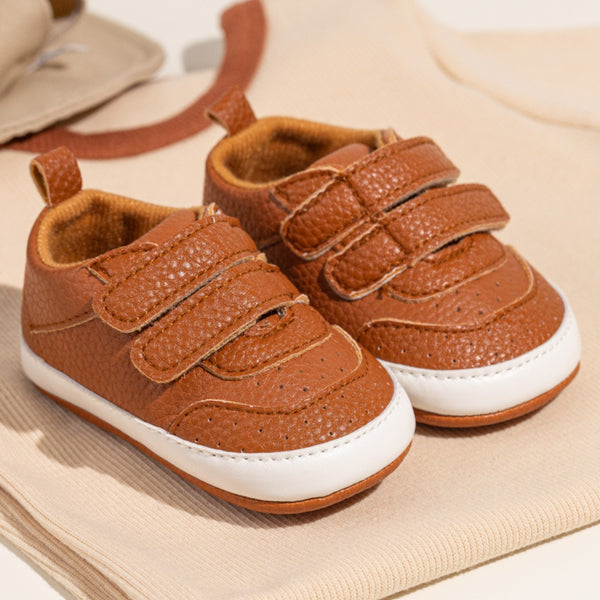 Baby Unisex Synthetic Velcro Booties (Brown)-BT5141