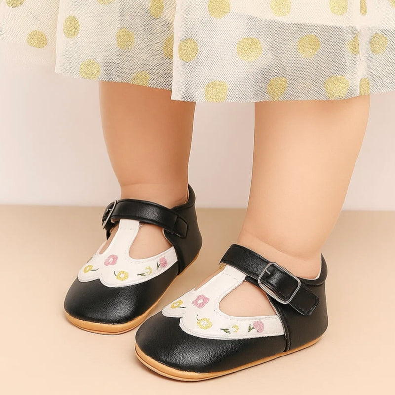 Baby Unisex Synthetic Floral Velcro Booties (Black)-BT5157
