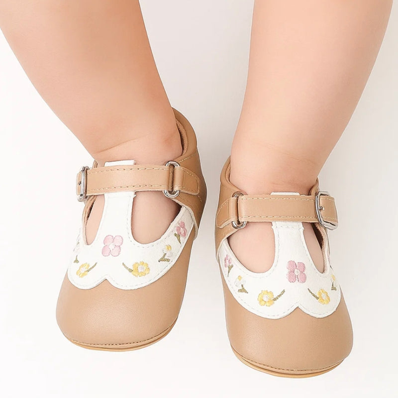 Baby Unisex Synthetic Floral Velcro Booties (Brown)-BT5158