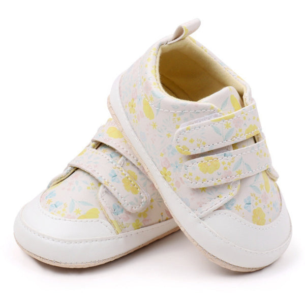 Baby Unisex Synthetic Floral Velcro Booties (Cream)-BT5176