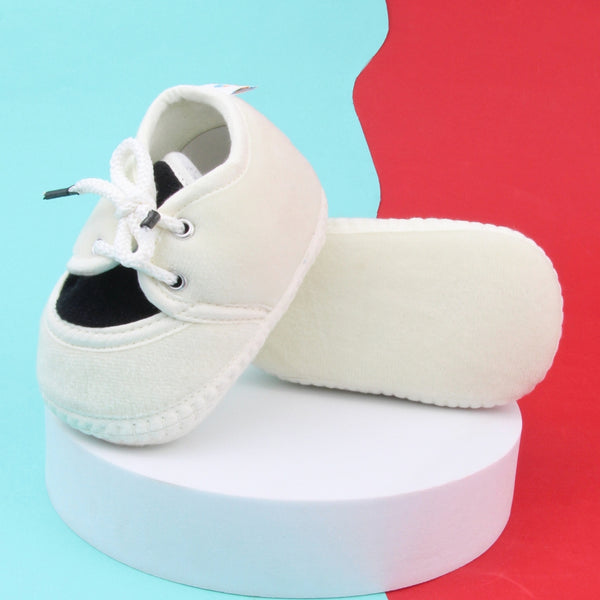 6 To 12 Months Baby Boys & Baby Girls Cute Soft Velvet Pre-Walker Lace Booties (off White,Black)-BT5223