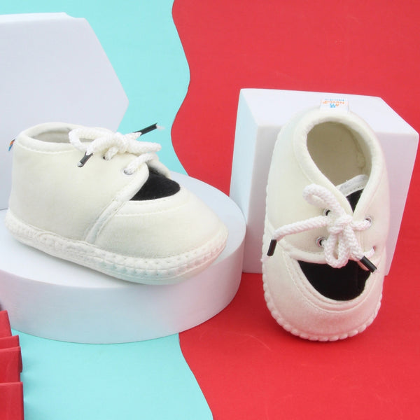 6 To 12 Months Baby Boys & Baby Girls Cute Soft Velvet Pre-Walker Lace Booties (off White,Black)-BT5223